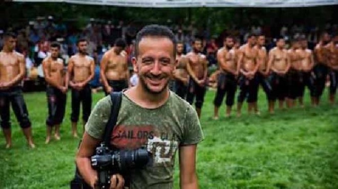 İzmirli fotoğrafçı atletten ödül rekoru 